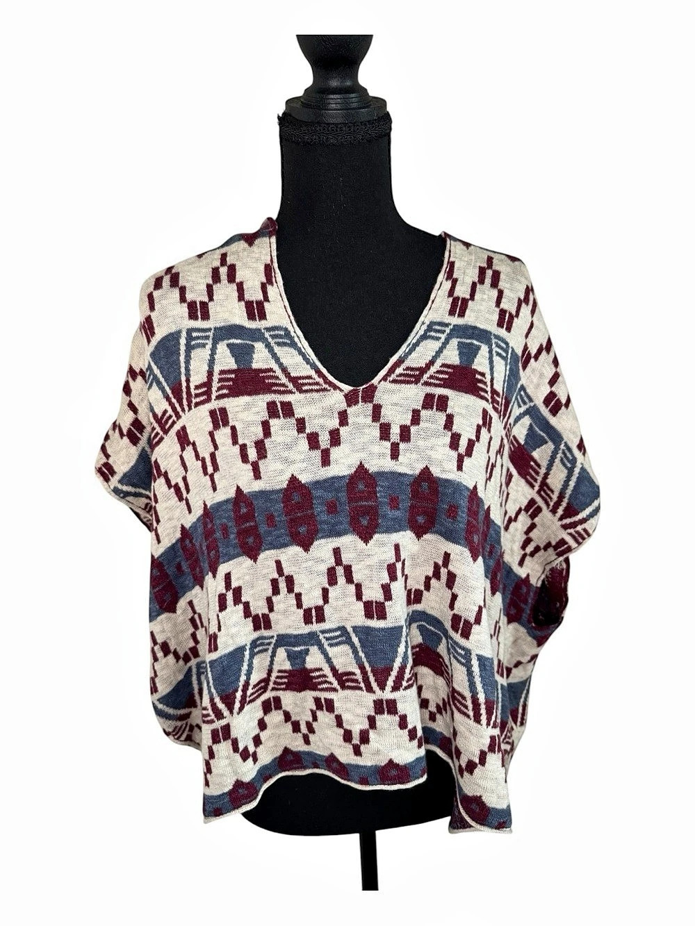 Hollister Geometric Poncho Sweater in Cream & Burgundy NWT